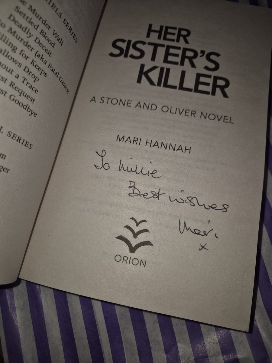 Authors and bookshop owners are the kindest people ❤️ Closing the door on a very, very long week by collecting this beauty from  <a href="/drakebookshop/">DRAKE The Bookshop</a> <a href="/mariwriter/">Mari Hannah</a> #BookTwitter