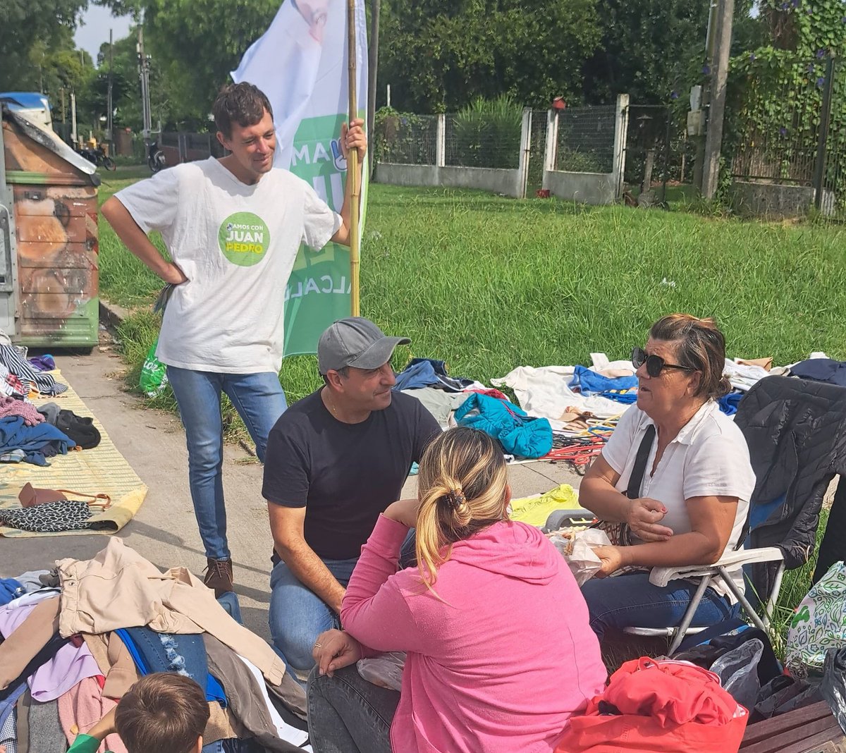 Cercano con el vecino, es lo que Juan Pedro demuestra día a día en sus recorridas.
Gran gestión, que seguramente continúe. Vamos con Juan Pedro ✌🏻