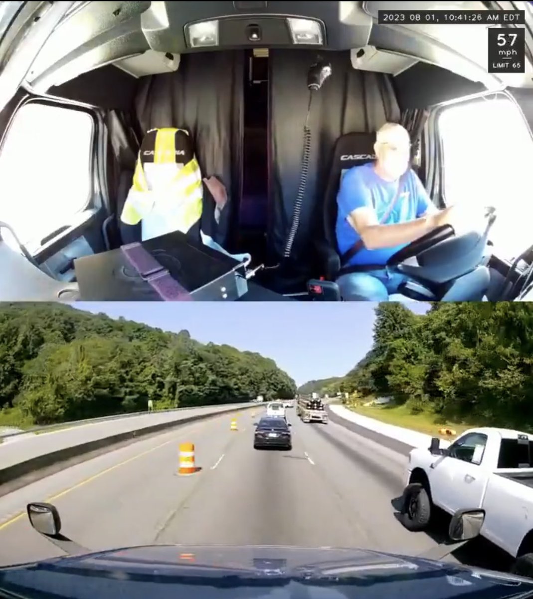 AnthonyVecchiar's tweet photo. @FAFO_TV At this point how is anyone supposed to know this truck is completely stopped on the highway. https://t.co/H46YbI8gjT