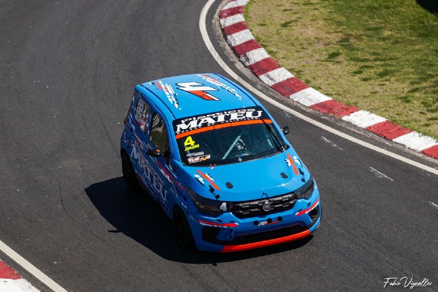 Campeonesnet's tweet photo. #ASM300 | El campeón Mariano Mateu aceleró en el Circuito "8" de @AutodromoBA
https://t.co/NvZAAkjyF4
📸Fabio Vignolles https://t.co/eQZD5kj4HP
