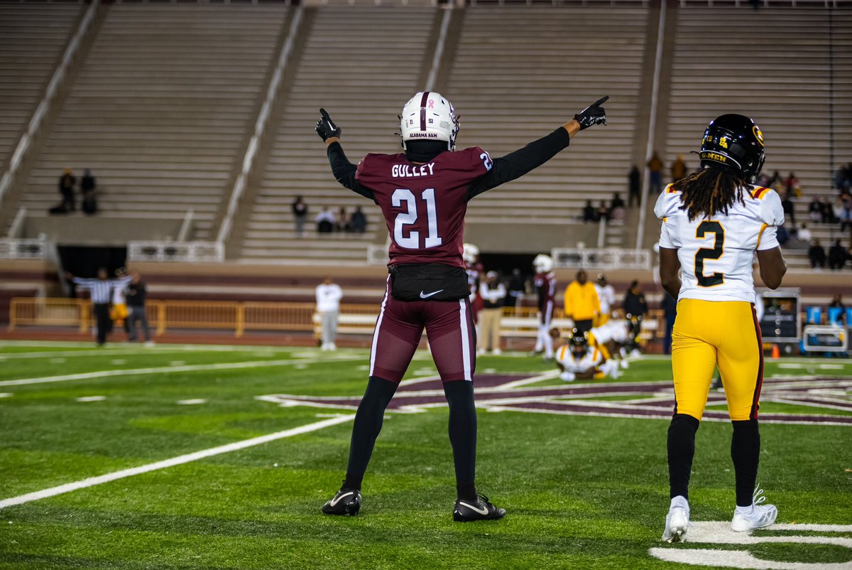 Alabama A&amp;M cornerback Delvon Gulley is entering the transfer portal, his agents tell <a href="/chris_hummer/">Chris Hummer</a> and me.

The 6-foot-1, 185-pound Gulley posted three interceptions as a freshman at Alabama A&amp;M last season.