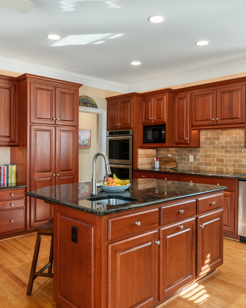 Dickens Mitchener tweet media