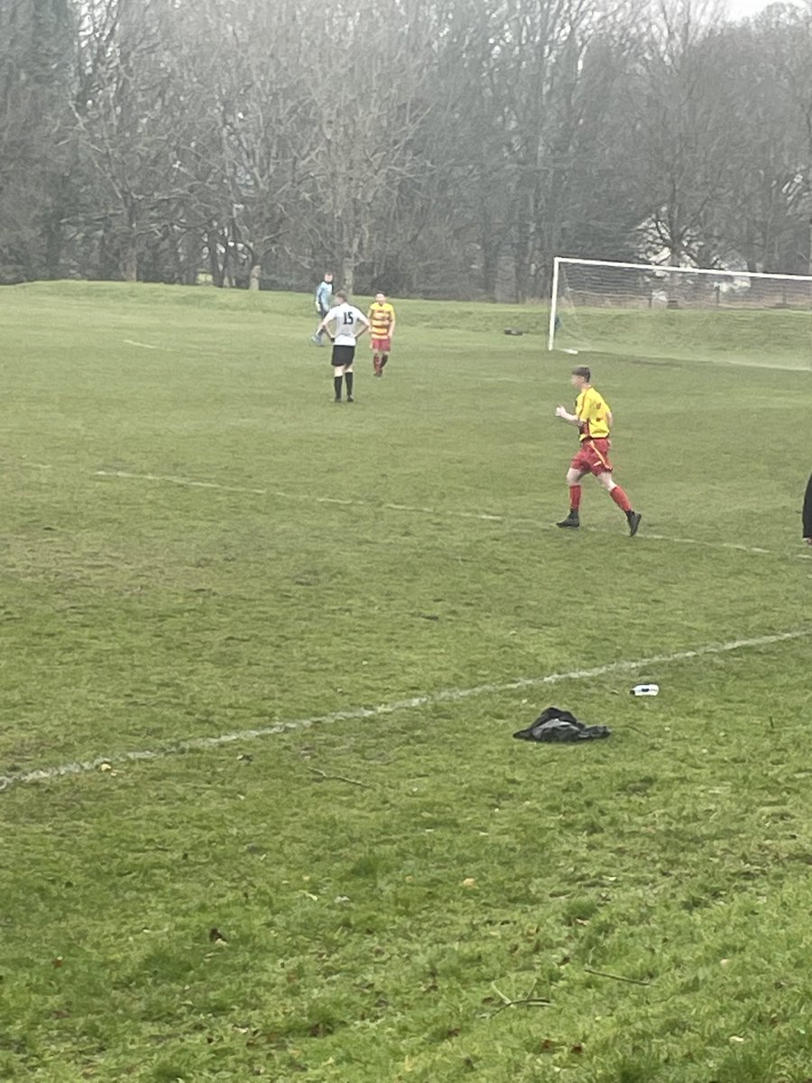 cammyboy01's tweet photo. 20 seconds after coming on for his debut, Billy scored with his first touch https://t.co/ArS369W9Ls