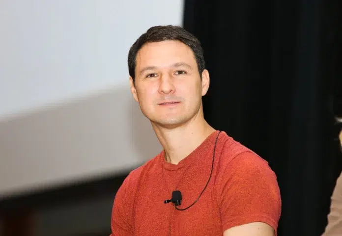 bitconemine's tweet photo. Jed McCaleb defends his XRP sales, clarifying transparency to protect community interests despite ongoing criticisms.
Ripple secures legal victory as SEC drops appeal, strengthening XRP’s future and setting a precedent for digital asset regulations. https://t.co/NIbeImSBBk