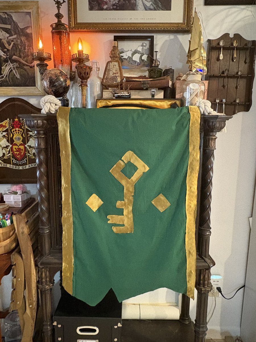 _DoomOfSarnath_'s tweet image. I Have been working on this project for a few seasons. Finally got around to finishing it for this community weekend!(with the help of my wife!) So here’s my Gold hoarders banner for sea of thieves 7th anniversary community weekend!

@SeaOfThieves 
#SeaOfThieves 
#BeMorePirate