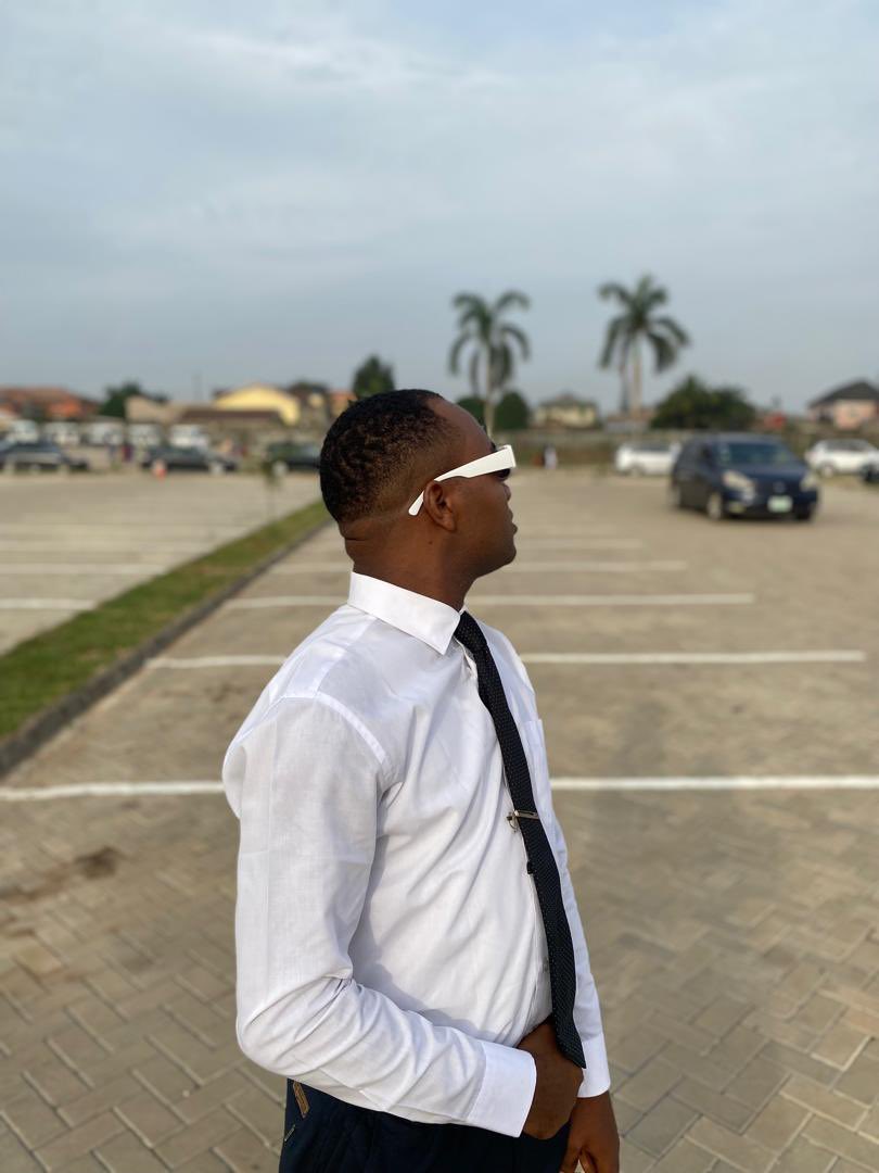 Godstime_Geo's tweet image. Behave in a Manner Worthy of the Good News 
#CA25#Jw