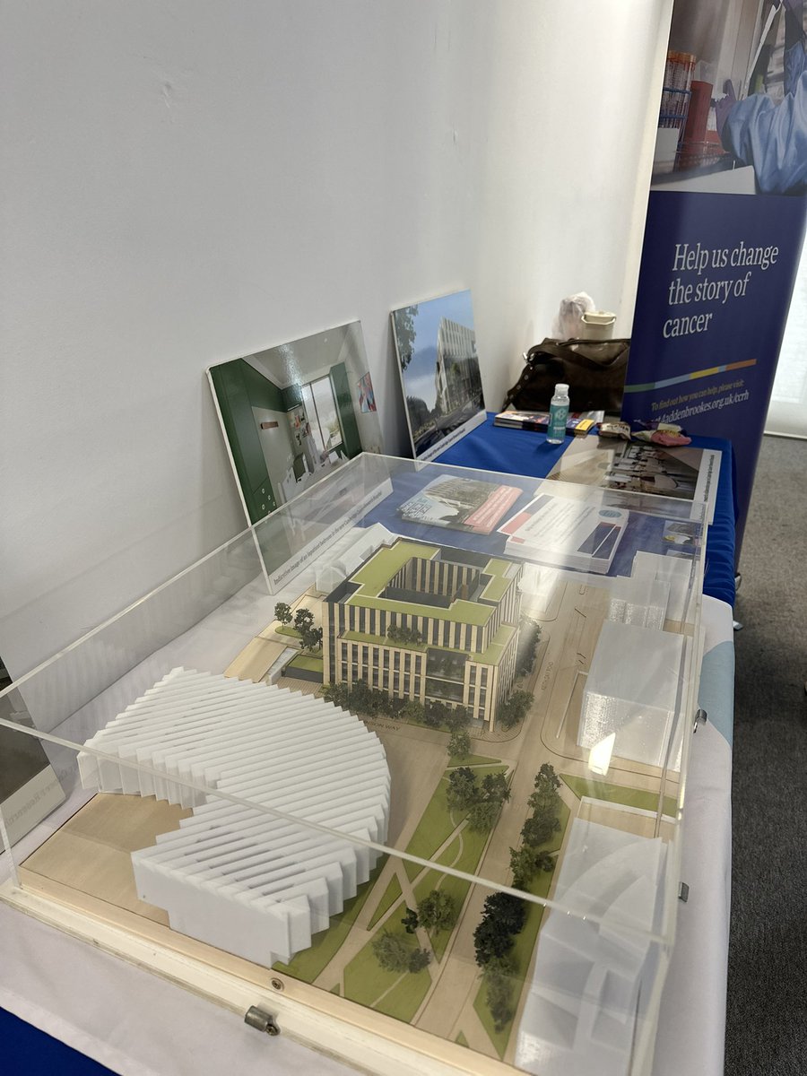 Cambridge Cancer Research Hospital tweet media