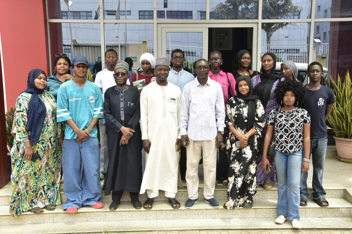 Trust Radio Live tweet media