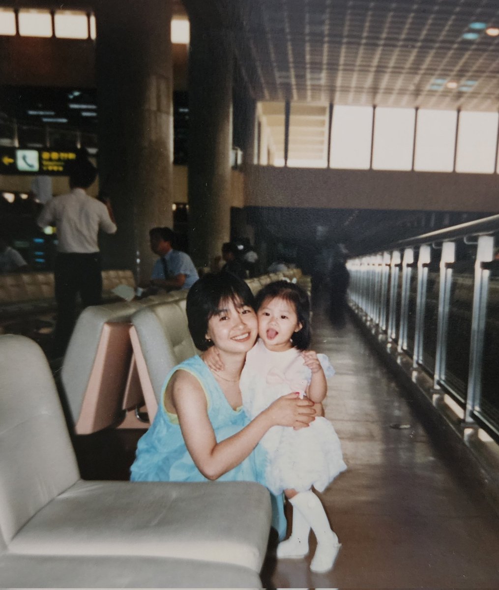 매년 나의생일을 잊지않고 축하해준 모든분들께
진심으로 감사합니다 🩷💗💖
그리고 여러분들이 보내주신 소중한 편지들도
너무 잘읽었어요 🌿✉️🕊*･｡ﾟ
항상 응원하며 기다려주고, 걱정해주고, 
사랑해주는 우리소중한..팬분들 🐰💕
제가 많이 사랑합니다 - ̗̀ෆ⎛🧸⎞ෆ ̖́-