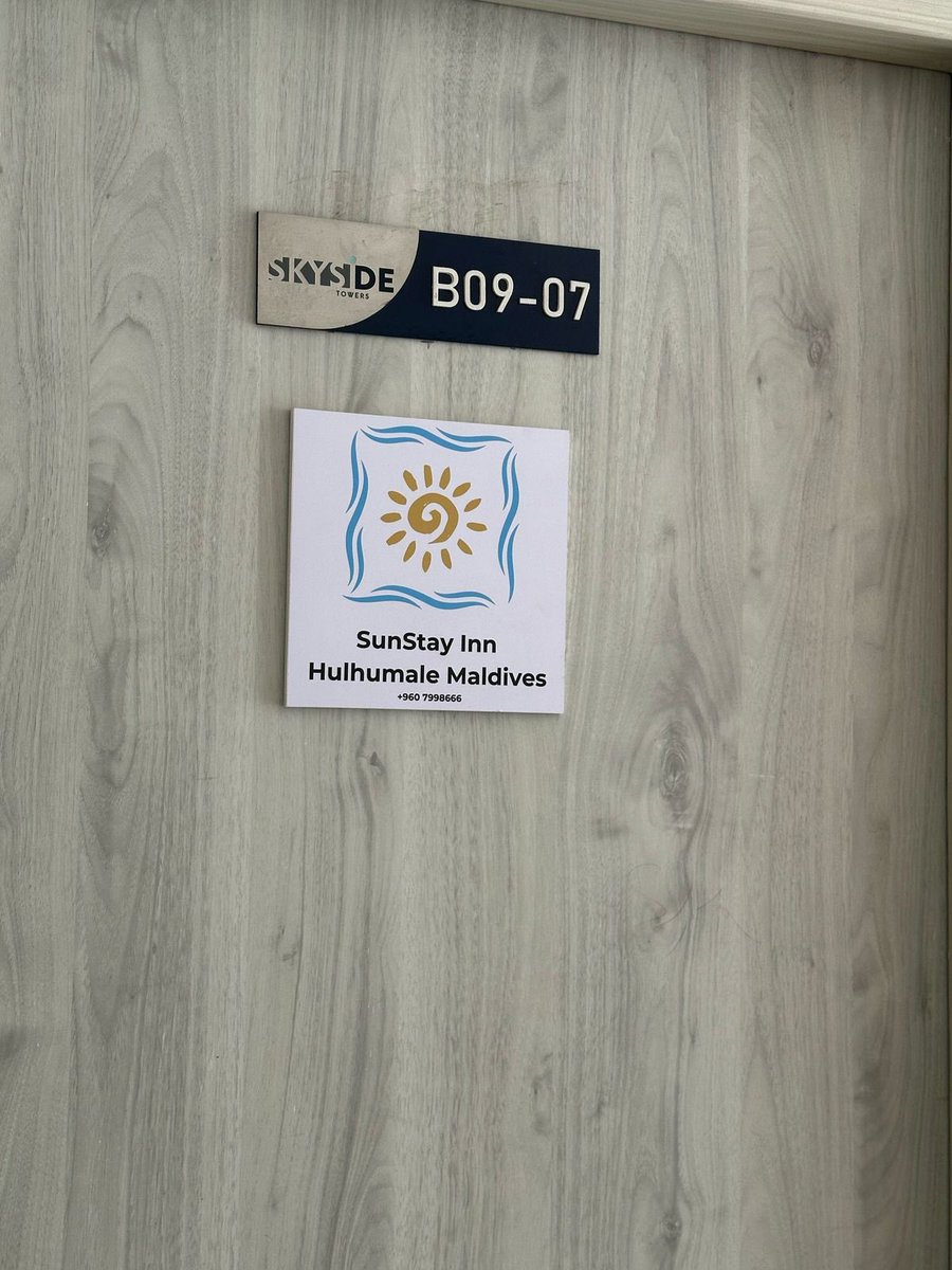 shintey786's tweet photo. @MoTmv @Thoriqibrahim  mikannballavaidhevva! Mee guest house gothuga registry kohggen hingaa thaneh noon , HP2 Sto hiya ga kotari guestunnah rent kohggen ! Mee meehun dhiri ulhey thaneh guestun fullkoh! Mee Hama ok tho? https://t.co/qeWVTy4Nh0