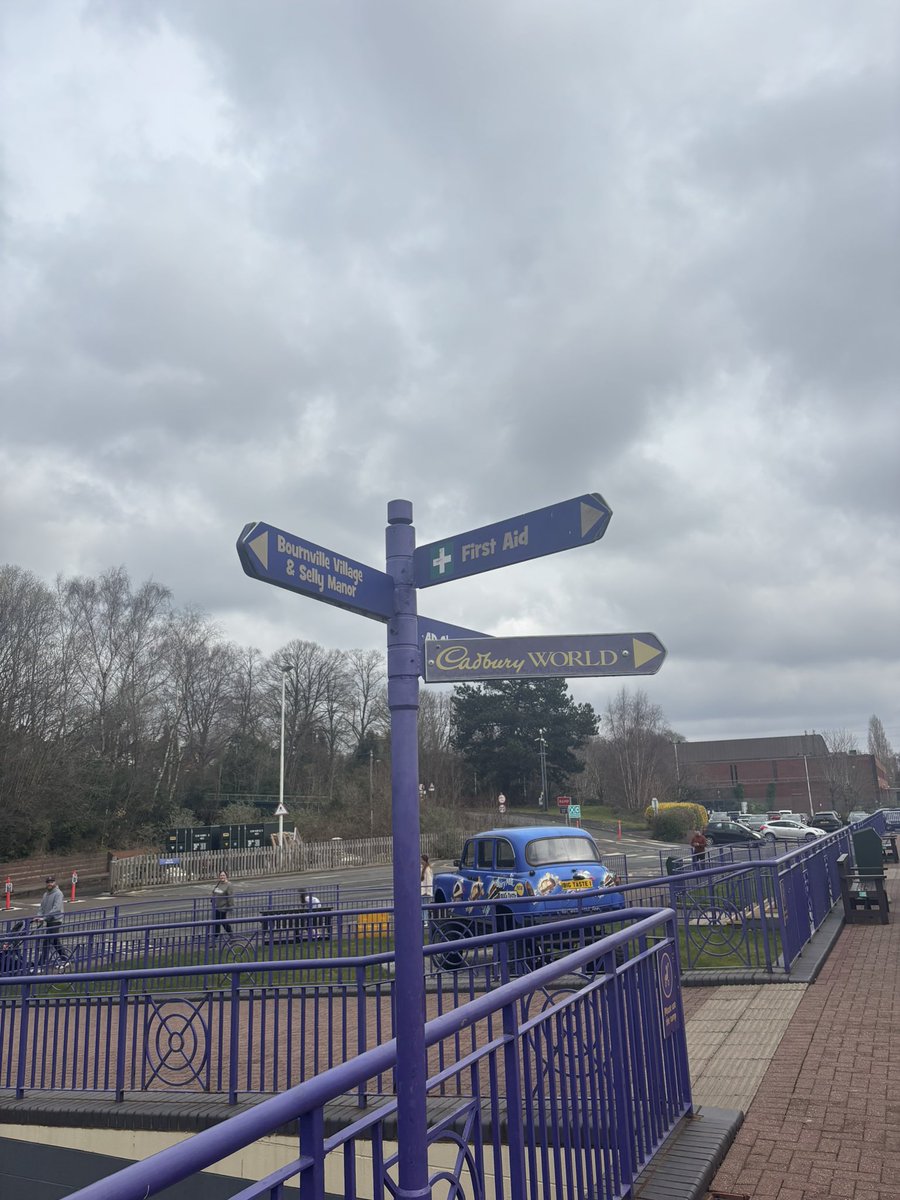 OakesRJS (@oakesrjs) on Twitter photo Look where we are Y3! <a href="/RiddingsJnr/">Riddings Jnr School</a> <a href="/BarberRjs/">BarberRJS</a> <a href="/ShrewsburyRJS/">ShrewsburyRJS</a> <a href="/embarkfed/">Embark Federation</a> #LoveLearningLoveLife 🍫 Look where we are Y3! <a href="/RiddingsJnr/">Riddings Jnr School</a> <a href="/BarberRjs/">BarberRJS</a> <a href="/ShrewsburyRJS/">ShrewsburyRJS</a> <a href="/embarkfed/">Embark Federation</a> #LoveLearningLoveLife 🍫