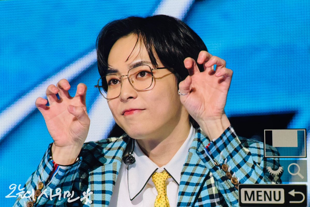 250322 XIUMIN FAN CONCERT 
<X Times ( )>  

개큰감사 💙

#xiumin #시우민