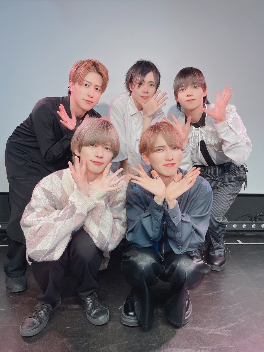 mariru_yourpri's tweet photo. 春ライブありがとうでした🔥

久々のステージだったから緊張した🫨
どうだったかな...
でも、みんなのおかげで楽しくできたよ！本当にありがとう😭

素敵なメンバーと来てくれたみんなに特大の感謝✨
またどこかで。 https://t.co/2UJu9orFxD