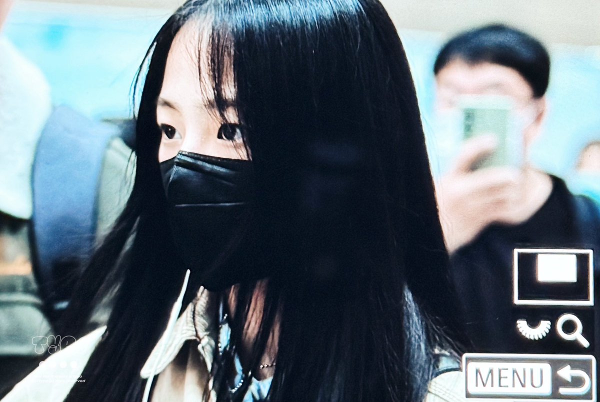 57typo's tweet photo. 250322 🥹 #민지 #minji #njz https://t.co/FY2iP8P2ID