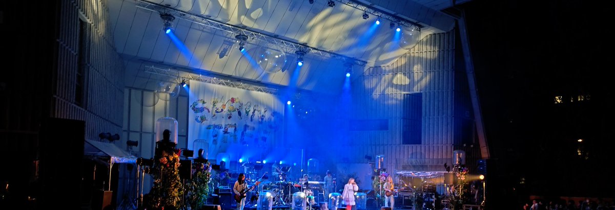 ileo210's tweet image. ひさしぶりの曲も聴けて 楽しかった♪
バンドの皆さんも 良かったなぁ✨
レオちゃん ありがとう！！
#家入レオ
#LEOIEIRI
#SPRINGTREE