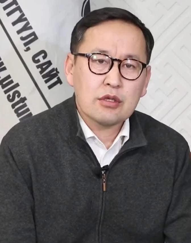 Хуульч О.Батхүү өөрийн цахим хуудастаа хуулийн хэрэглээ талаас нь тайлбарлажээ. Ингэхдээ: 

 П.Батчулуун эмчийг Эрүүгийн хуулийн 15.3-д заасан "Хүний цус, эс эд, эрхтнийг хууль бусаар авах" гэдгээр ялласан байна.

Гол маргаан хүний бие гэдэгт амьд хүний биеийг оруулах уу эсвэл