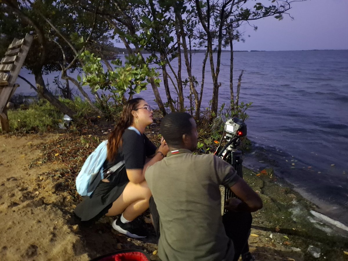 DACMI_Cultura's tweet image. A orillas de la Ciénaga de Mallorquín, la Formación en Cine Comunitario avanza con el rodaje del corto documental que cuenta la historia de la comunidad de Eduardo Santos-La Playa y su llamado por preservar saberes y proteger recursos de la región. 

#Barranquilla #Ambiente