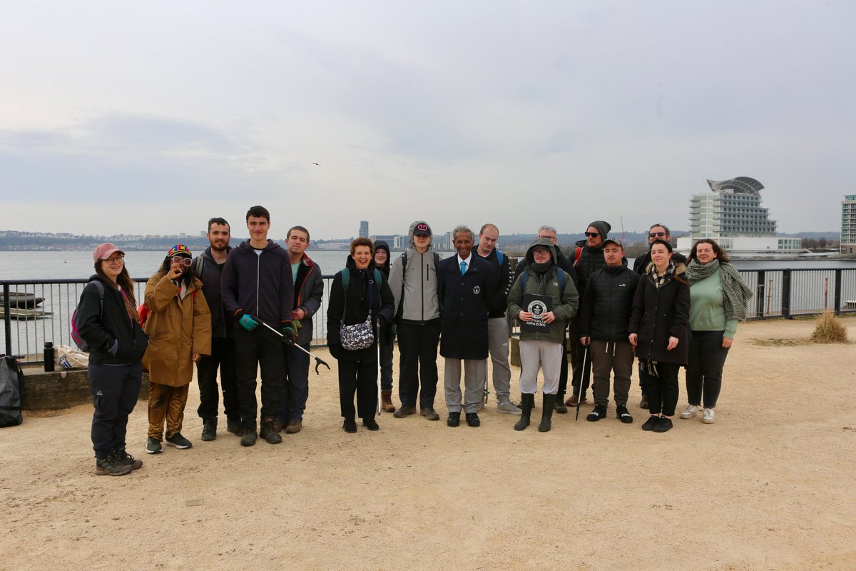 One Planet (@oneplanetproj) on Twitter photo One Planet Project Volunteers took part in a World Record Breaking Litter Picking Challenge at Cardiff Bay on 21st March. A great day supported by so may other Volunteers as part of the Taff Tidy river clean 💪 <a href="/InnovateTrust/">Innovate Trust</a> <a href="/TNLComFundWales/">The National Lottery Community Fund Cymru</a> #litterpicking #guinessworldrecord One Planet Project Volunteers took part in a World Record Breaking Litter Picking Challenge at Cardiff Bay on 21st March. A great day supported by so may other Volunteers as part of the Taff Tidy river clean 💪 <a href="/InnovateTrust/">Innovate Trust</a> <a href="/TNLComFundWales/">The National Lottery Community Fund Cymru</a> #litterpicking #guinessworldrecord