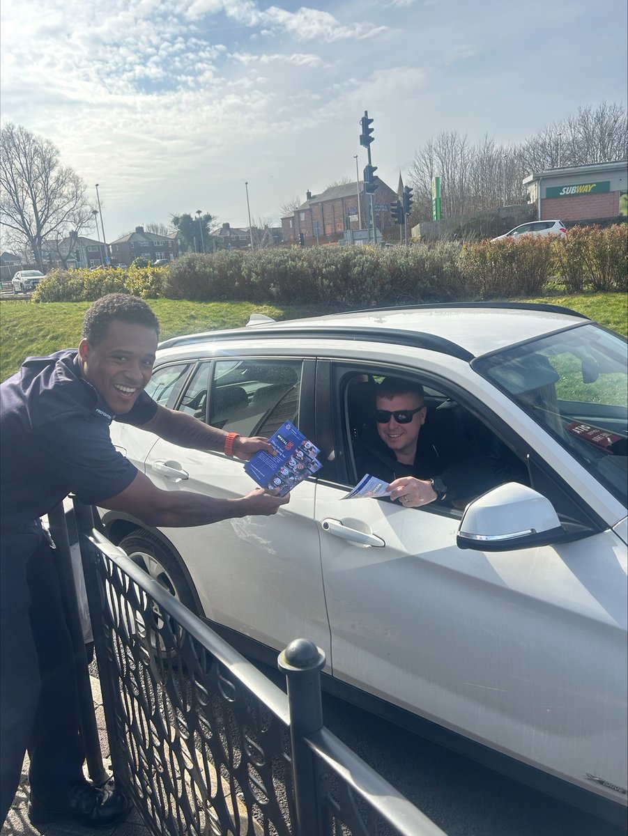 RuncornFS's tweet image. Runcorn Fire Station are at it again! 🚒🔥 Having a great time with our friends at @CostaCoffee Runcorn—educating, informing &amp;amp; protecting our community on safe motoring. 🚗💨 Changing lives positively is a huge part of our job as firefighters! #RoadSafety #CommunityFirst #Runcorn