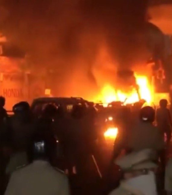 BIGGEST BREAKING NEWS 🚨
CM Fadnavis drops the HAMMER on Pro-Aurangzeb rioters in Nagpur!

“जो नुकसान हुआ है, उसकी वसूली दंगाइयों से की जाएगी! अगर पैसे नहीं दिए तो प्रॉपर्टी बिकेगी, जरूरत पड़ी तो बुलडोज़र भी चलेंगे!” – CM Fadnavis

Anti-Hindu violence के गुनहगार अब कानूनी और