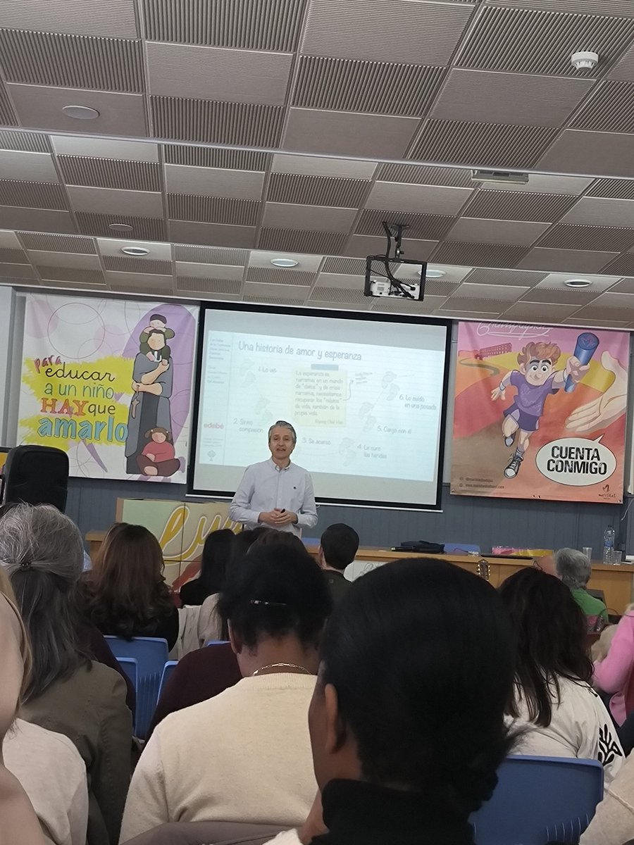 Encuentro de pastoral "Luz de Esperanza" Ponentes de la mañana:
- Javier Cortés 
- Francisco Javier López Valdeón 
- César García-Rincón