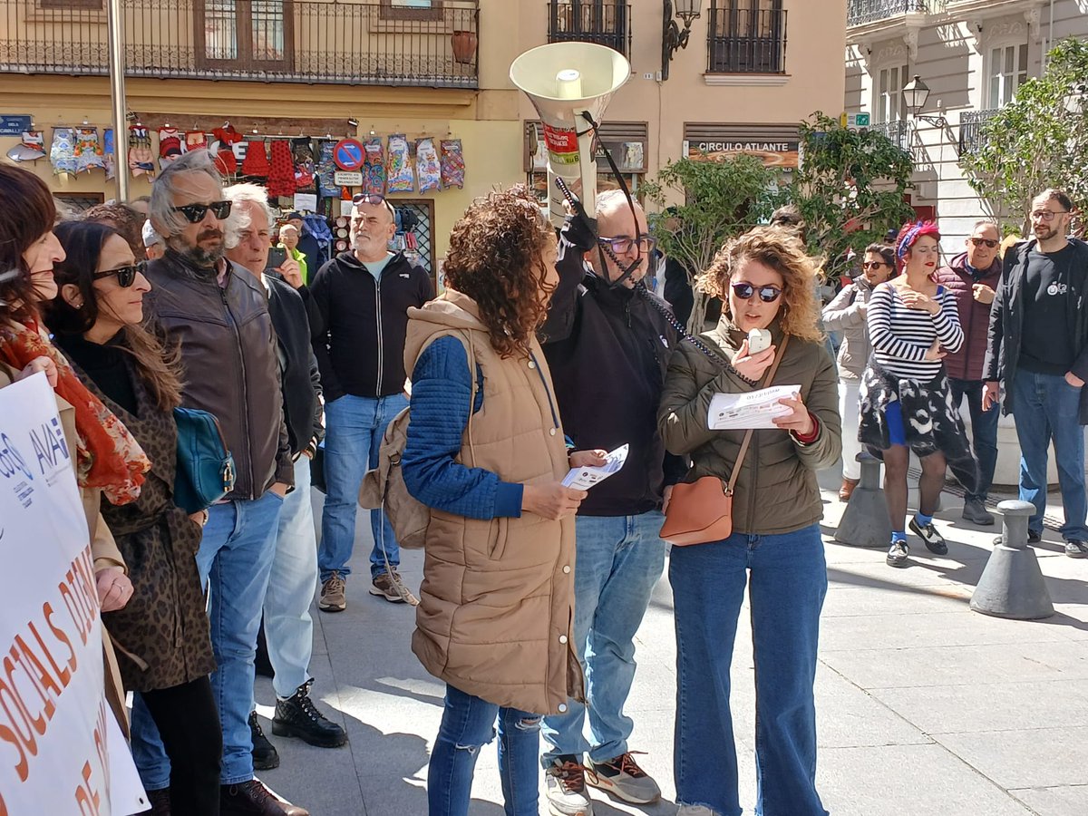Intersindical Valenciana participa hui 22 de març a la plaça de Manises en la concentració per a expressar la nostra repulsa a l’assassinat de la companya María Belén Cortés Flor i per reivinidicar uns serveis socials segurs, de qualitat i dignes.