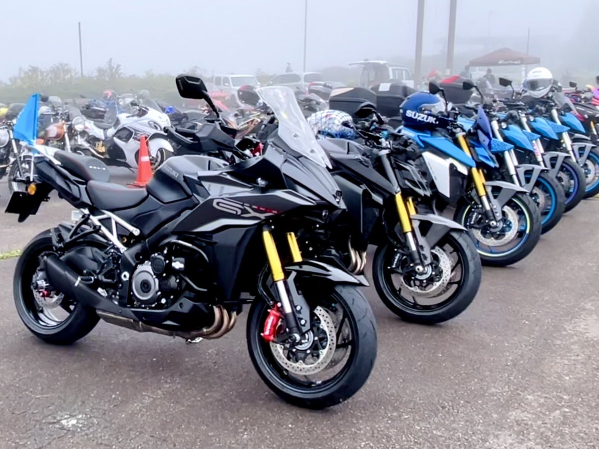 24ok_a's tweet photo. #SUZUKIZUKI
#SUZUKIZUKIMEETING
#バイカーズパラダイス南箱根
2025/4/12(SAT) 11:00〜14:00
単にスズキのバイクが好きな方が集り
バイク見てマッタリニヤニヤするだけの
MTGです。気軽にご参加下さい♪
#BOULEVARD800
#GSR400
#VX800
#WOLF50
#GSXS1000GX
#GSXS1000
#GSXS1000F
#GSX8S https://t.co/AkMfnKAf9n