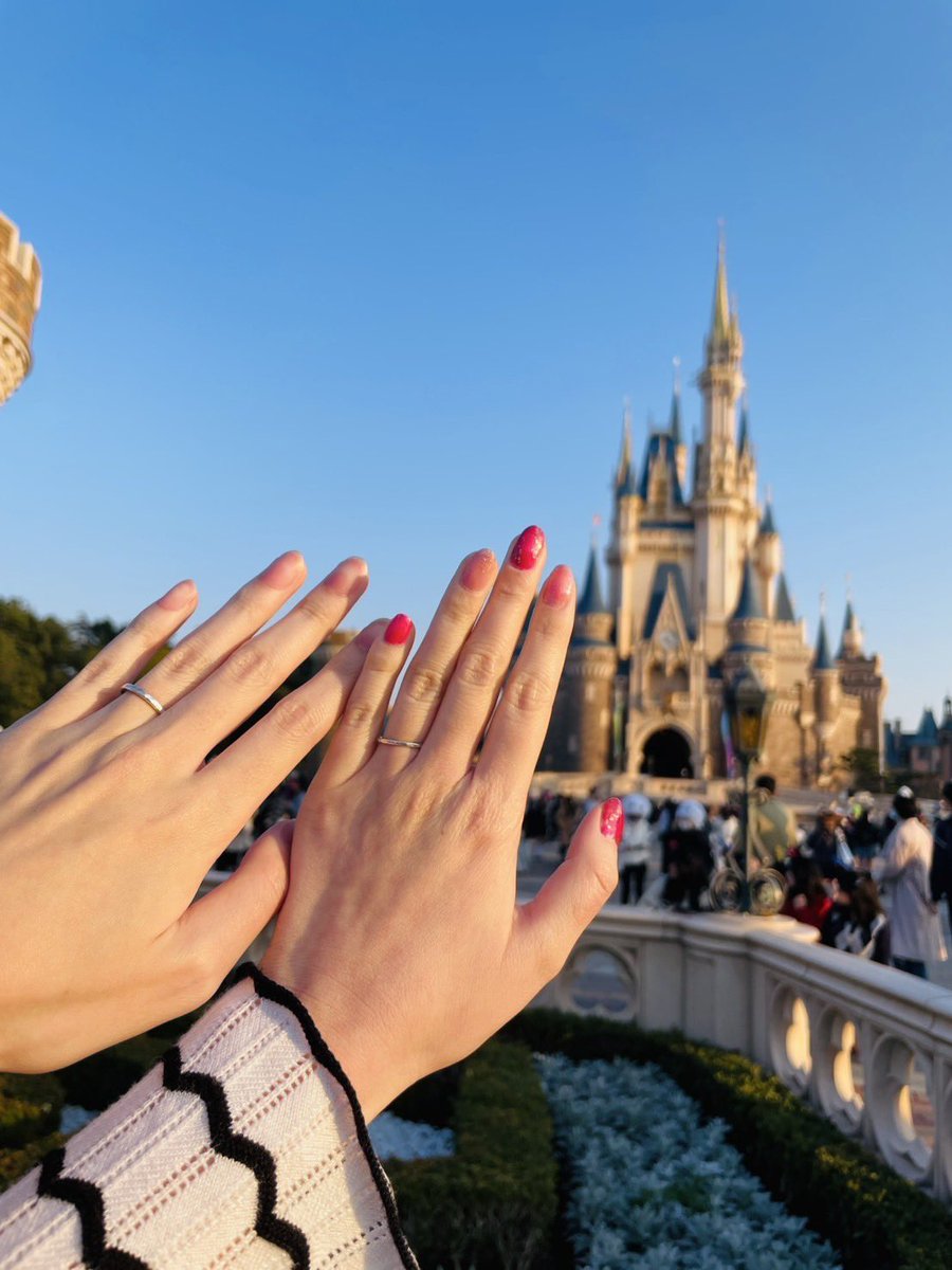 ivrect's tweet image. ご報告

ゆめちゃんと3月21日に入籍しました💍

これからもゲームはするからみんなでまた遊ぼうね☺️