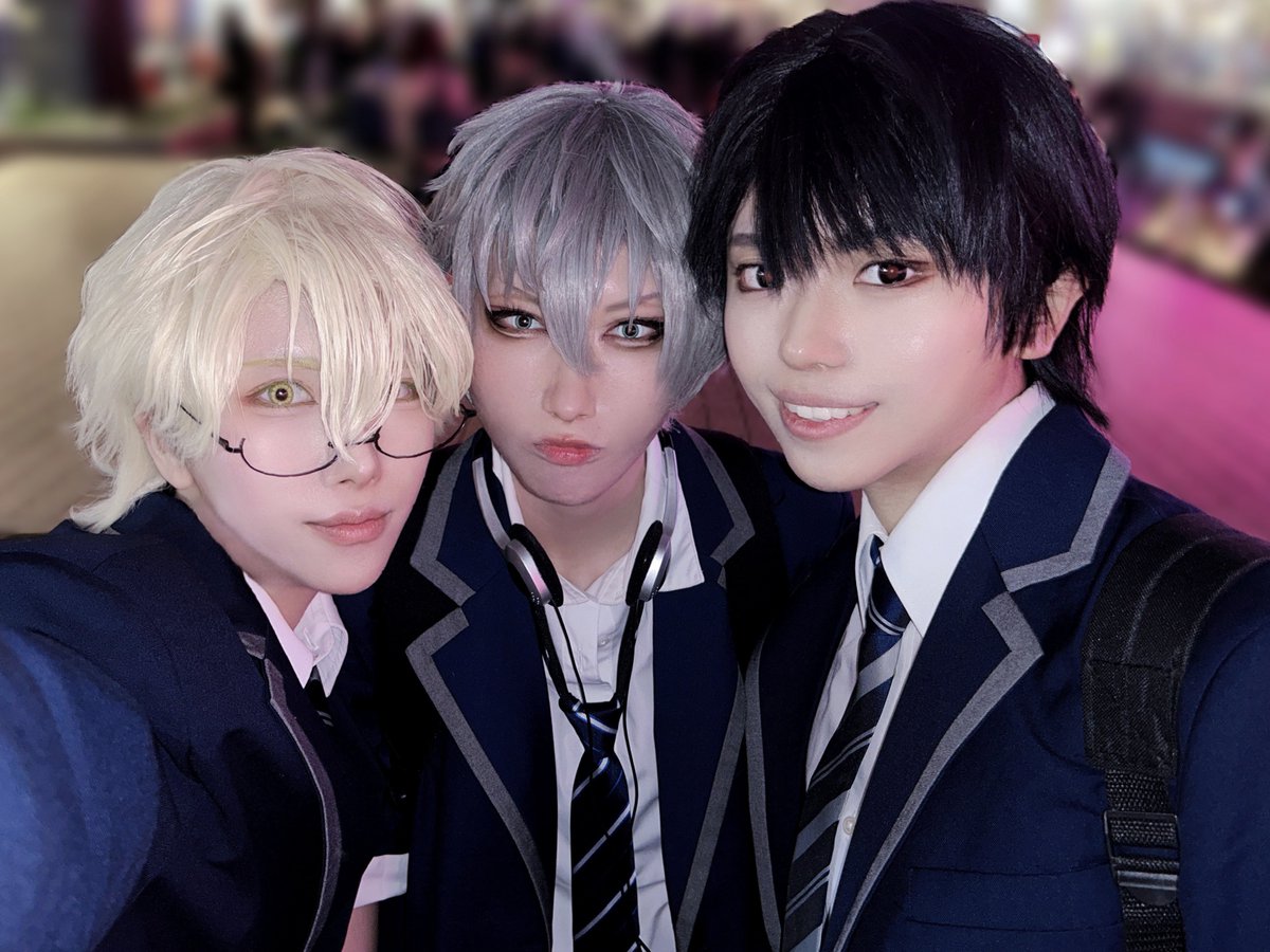 Paaaaay_j's tweet photo. てでしお疲れ様でした〜❣️
とっぷ3で3人で全力で楽しんできた︎✌︎  ̖́-
とりあえずうちのivti顔面最強なのでみんな見て欲しい✋ https://t.co/qRpPInuItk