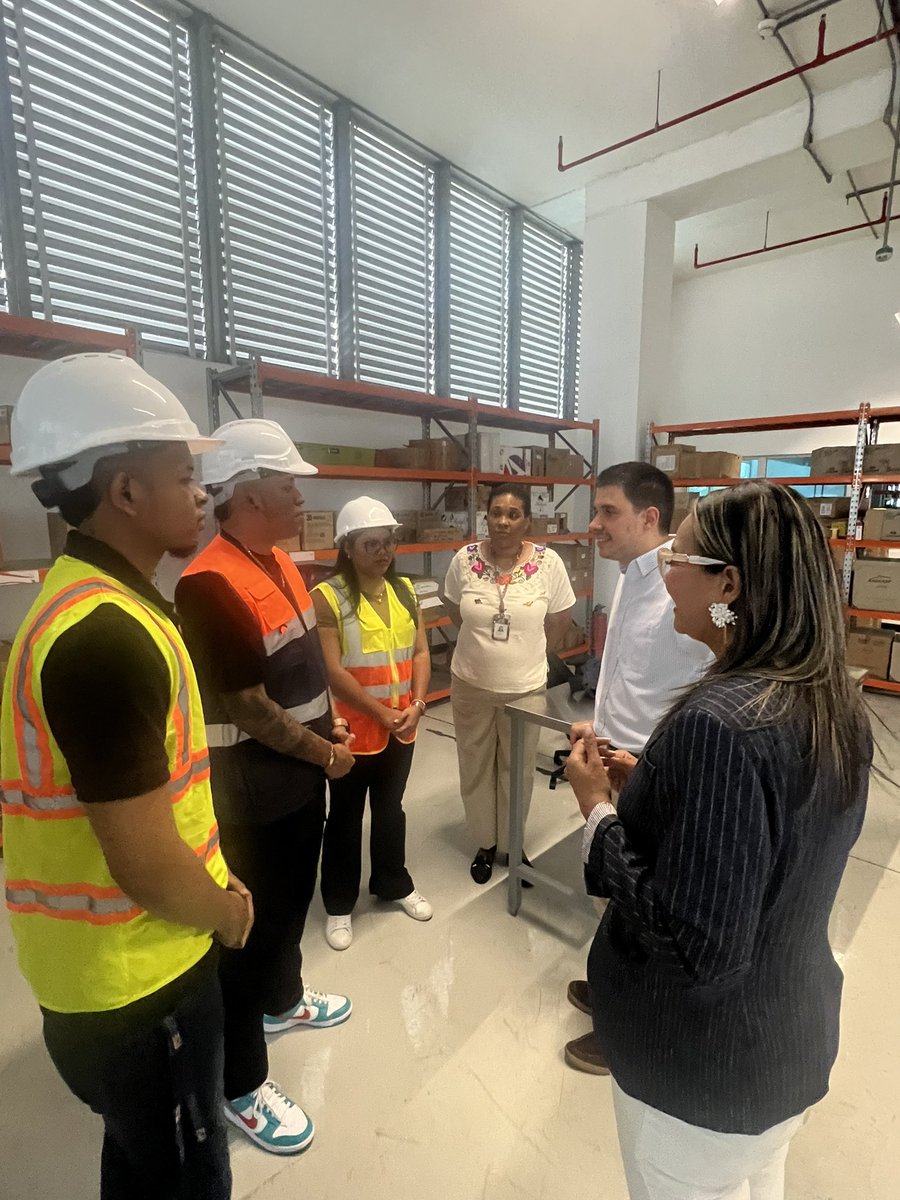 edith castillo tweet media