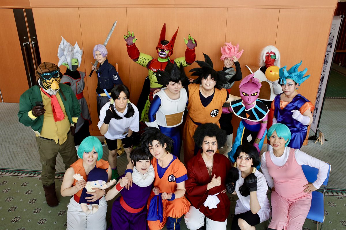 【※集合写真ありがとうございます】
コスプレ参加の皆さま、本日は集合写真のご協力ありがとうございました
こちらの写真は一般参加でご来場して下さったカメラマン様(<a href="/tsubasacamera/">📷TSUBASA📷</a>)に撮影していただきました

ご協力誠にありがとうございました
#ドラゴンサバイバル4