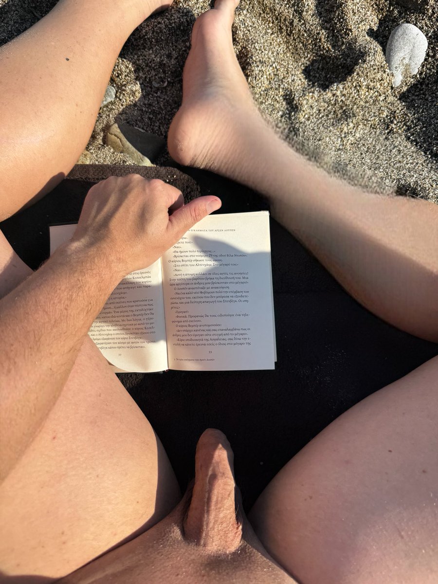 BratIn_Chains's tweet photo. Σήμερα η μέρα μύρισε θάλασσα
#beach #bitch #nudism #summersoon https://t.co/ZlrxEOEYSl