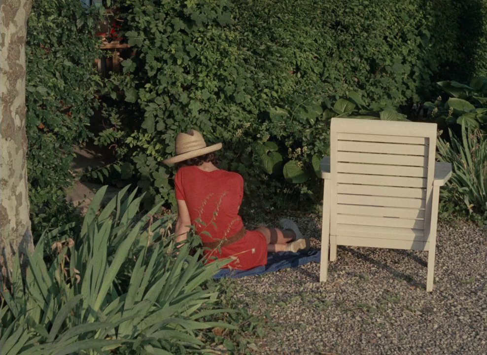 NostosLit's tweet photo. Le genou de Claire (1970) / Éric Rohmer https://t.co/KxmD9XrFhI