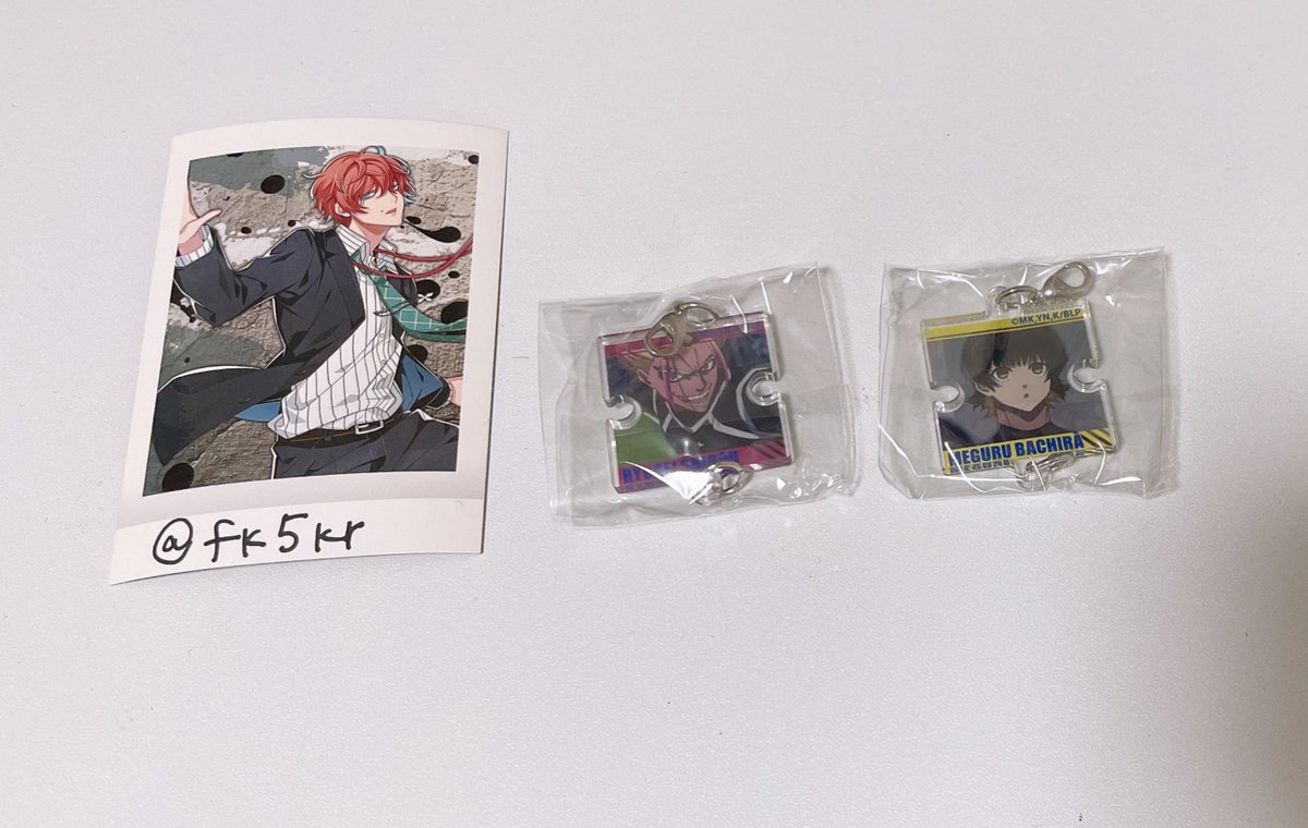 【交換譲渡】ブルーロック ブルロ シーン切り取りつながるアクリルチャーム アクキー

譲▶︎蜂楽、士道
求▶︎玲王、200円

都内手渡し可能