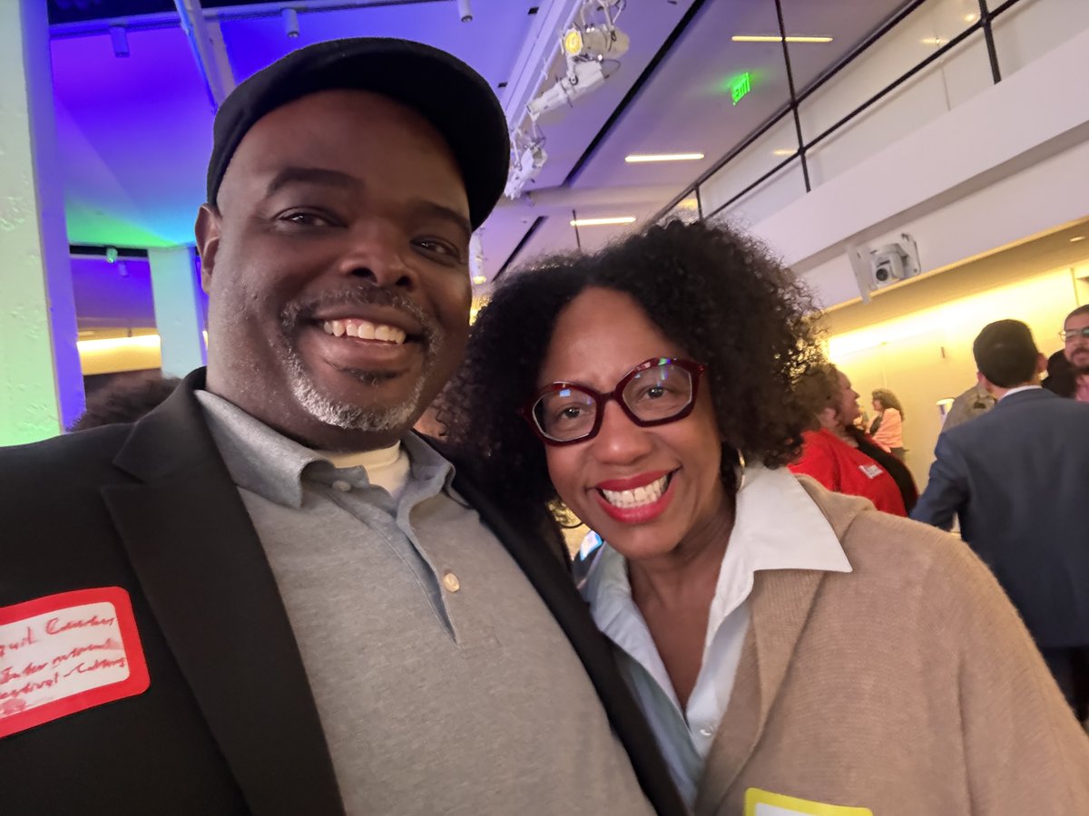 Hello X Family,

It was a fantastic experience for the 10th Anniversary of Arts for LA at Arizona State University. I saw the cohort alums for Cultural Policy in 2017-2018 and the current Arts for LA Advocates. I am proud to be an arts leader in LA through HIFF as an ED.

#HIFF25