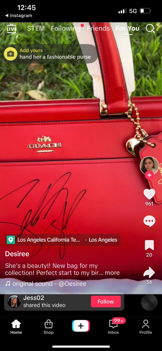 liedtoselena's tweet photo. So hereโs one of the winner for the #12DaysofReallyRareStuff https://t.co/000NFAeL2c