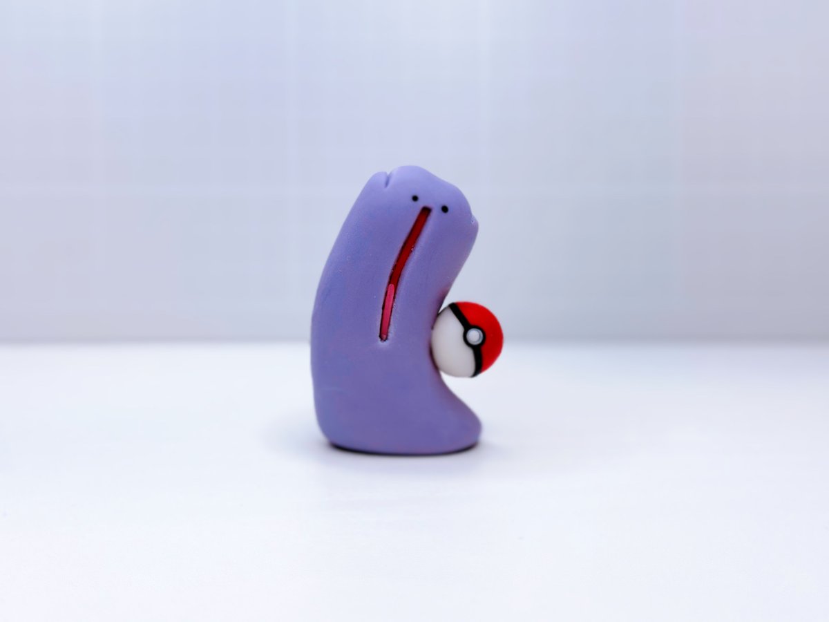 okihasA's tweet photo. モンスターボールが当たって、さけぶメタモン作りました🔅 https://t.co/HEpBCaMiVD