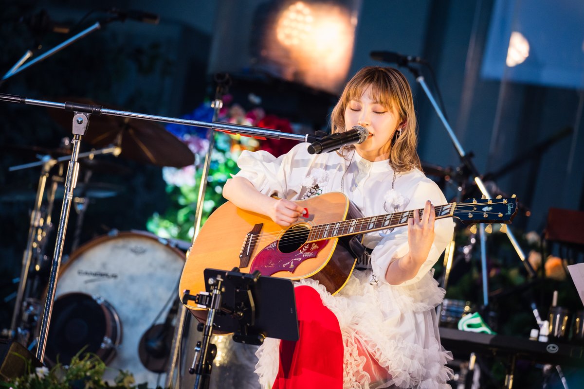 VictorMusic's tweet photo. #家入レオ 

家入レオYAON 〜SPRING TREE〜 vo.2大盛況にて終演！！

さらに全国ツアー“家入レオ TOUR 2025”の開催を発表✨

セットリストのプレイリストはこちら👇🎧
https://t.co/NOBGIV568L

ライブ情報等はこちら👇
https://t.co/D4GG6sxVkU https://t.co/DZlSc3aQwS