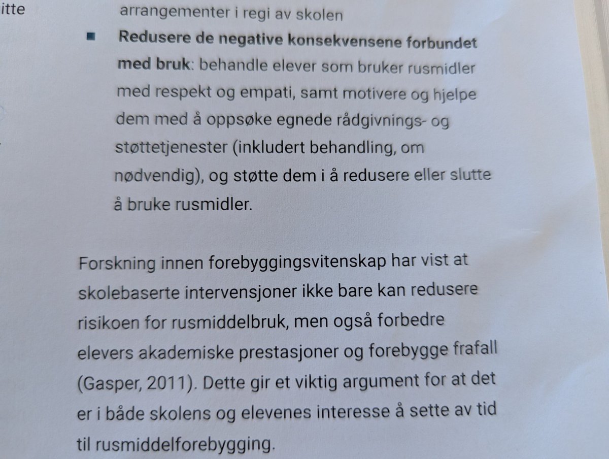 Tryggere Ruspolitikk (@tryggere) on Twitter photo Ansatte i <a href="/TUngdom/">Tryggere Ungdom</a> og hos oss i Tryggere Ruspolitikk har vært på kurs hos Korus i evidensbasert forebygging. Det anbefales for flere organisasjoner på rusfeltet.
Her er et lite utdrag fra European Prevention Curriculum (EUPC) Ansatte i <a href="/TUngdom/">Tryggere Ungdom</a> og hos oss i Tryggere Ruspolitikk har vært på kurs hos Korus i evidensbasert forebygging. Det anbefales for flere organisasjoner på rusfeltet.
Her er et lite utdrag fra European Prevention Curriculum (EUPC)
