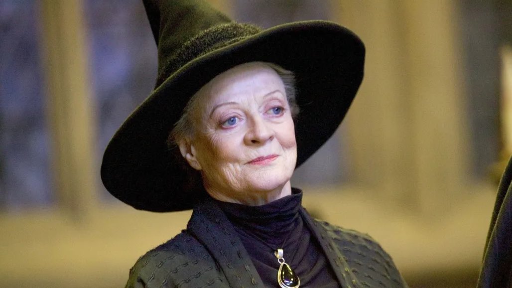 Hoy 22 de marzo, es el día del orgullo Gryffindor. 🦁 

Los Gryffindor son leales y valientes. Poseen una gran osadía y jamás se rinden. Un verdadero Gryffindor moriría por aquellos que ama.