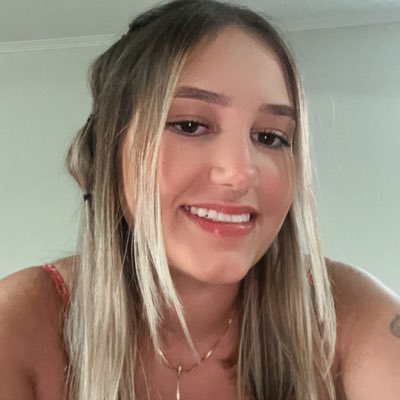 bbiaahp's tweet photo. #NovaFotoDePerfil https://t.co/5EzDu7XocA