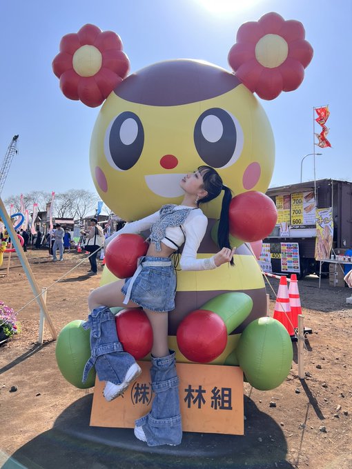 NananeのTwitter画像16