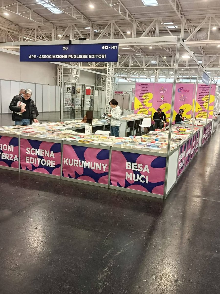 avi_alice's tweet photo. Al @BookPrideBP di Milano, #Schena editore e il mio romanzo, "La scelta". https://t.co/fvtRdeHig4