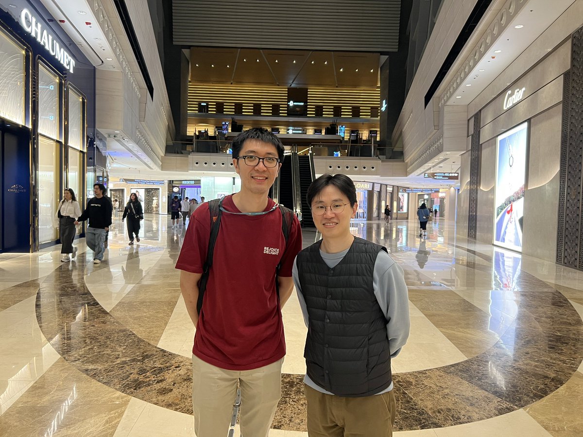 Small <a href="/LongLabCal/">The Long Group</a> reuinon in Asia! Job visited Hong Kong today, and I’m glad to catch up with him after almost 6+ years. Looking forward to seeing you in June in Bangkok!