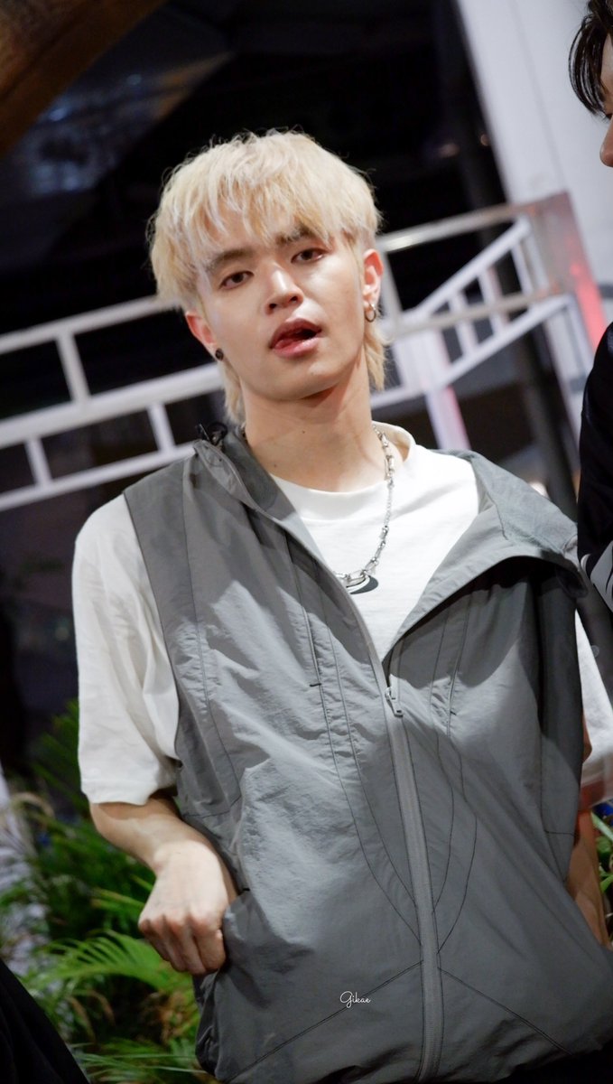 Gikae29's tweet image. 💥💥
 #jamesna
#Project_HOWLS