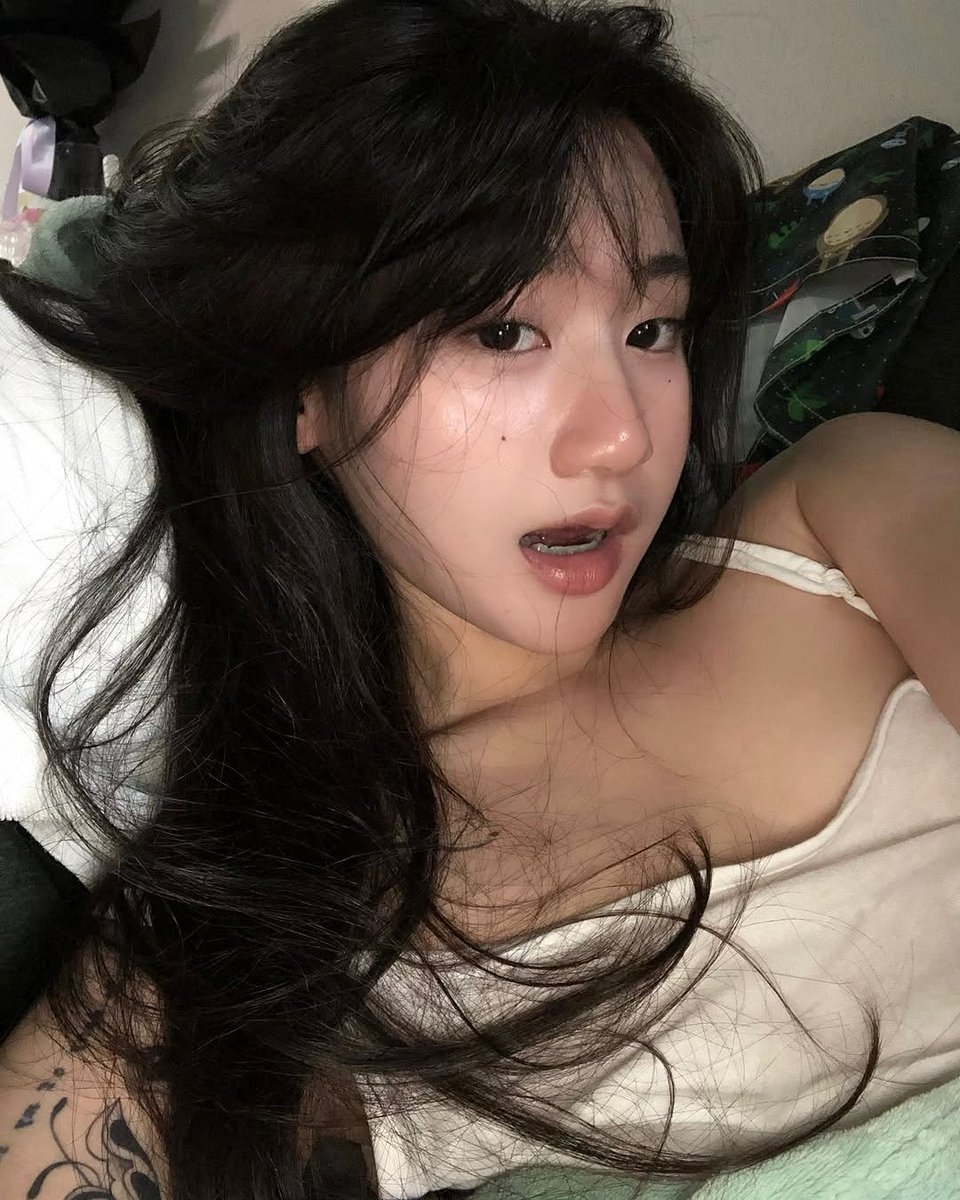 whoanother🍥 tweet media