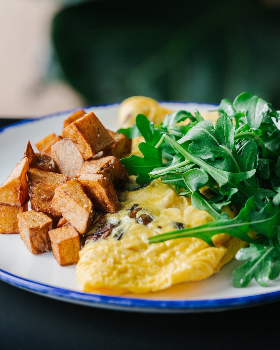 CRAVING BREAKFAST? Get on down to The Boathouse this weekend and try something delicious. There's a little something for everyone. Saturday and Sunday only. Doors open at 9am. Resos at the link below. We'll see you soon ✌️ boathousedtk.com