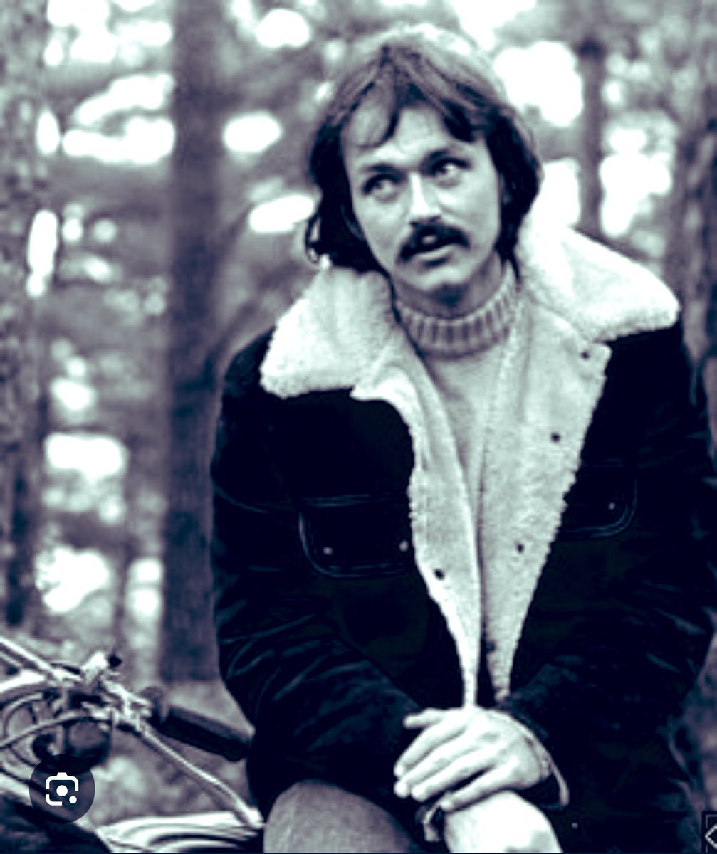 BGTnelly's tweet photo. RIP Colin Jesse Young ..darkness darkness the song I hunted for years ❤️ https://t.co/WFS5gdpKUa