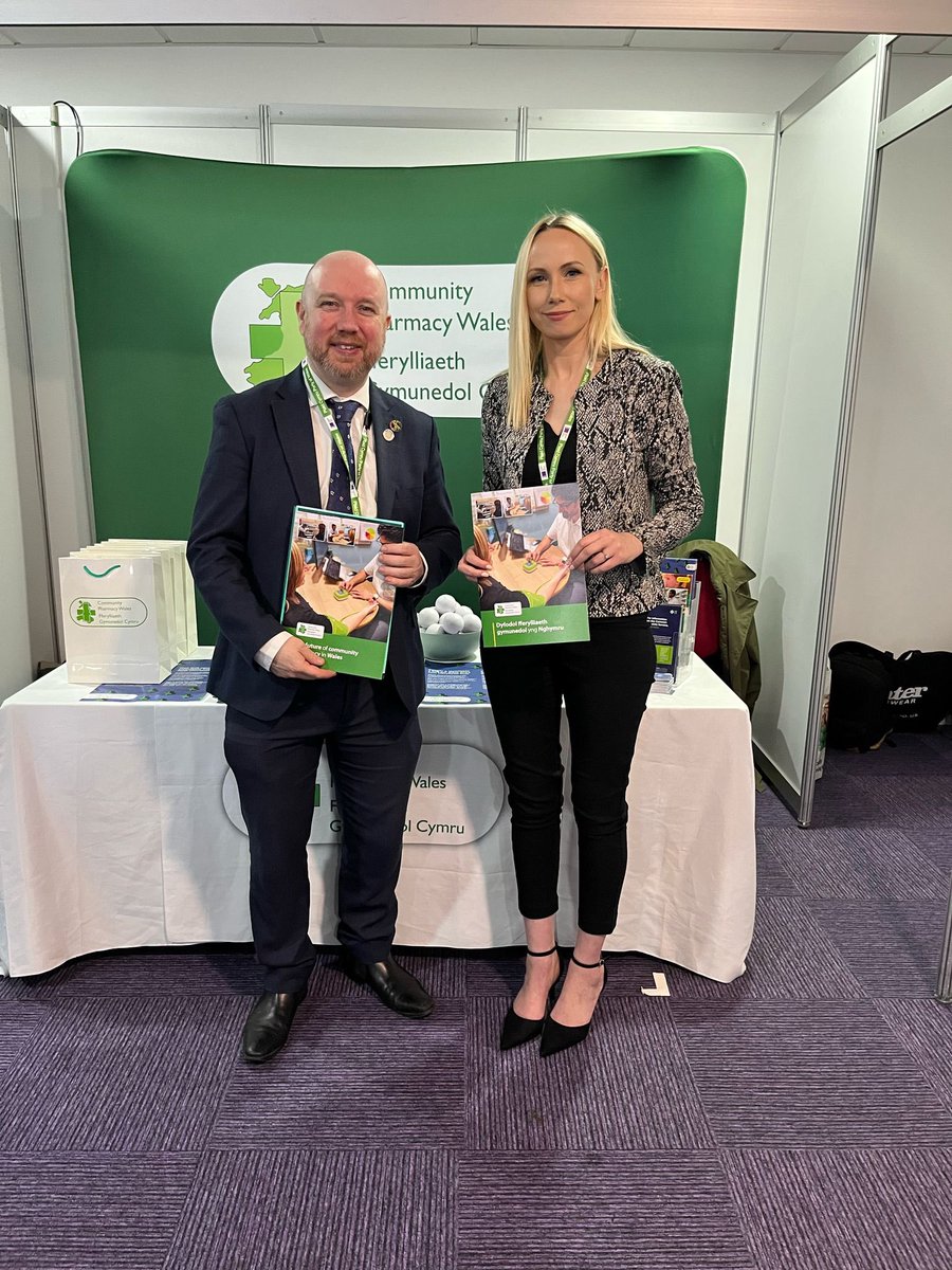 Community Pharmacy Wales (@cpwales) on Twitter photo Thanks to <a href="/mabonapgwynfor/">Mabon ap Gwynfor AS 🏴</a> for visiting the CPW stand & discussing our future priorities for community pharmacy as a vital provider of NHS services
Diolch i <a href="/mabonapgwynfor/">Mabon ap Gwynfor AS 🏴</a> am ymweld â stondin CPW a thrafod y dyfodol I fferylliaeth gymunedol fel darparwr hanfodol gwasanaethau GIG Thanks to <a href="/mabonapgwynfor/">Mabon ap Gwynfor AS 🏴</a> for visiting the CPW stand & discussing our future priorities for community pharmacy as a vital provider of NHS services
Diolch i <a href="/mabonapgwynfor/">Mabon ap Gwynfor AS 🏴</a> am ymweld â stondin CPW a thrafod y dyfodol I fferylliaeth gymunedol fel darparwr hanfodol gwasanaethau GIG