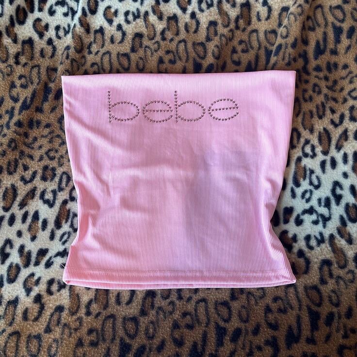 y2kgyarubarbie's tweet photo. 🎀🐆 https://t.co/OlxoXjvKJm